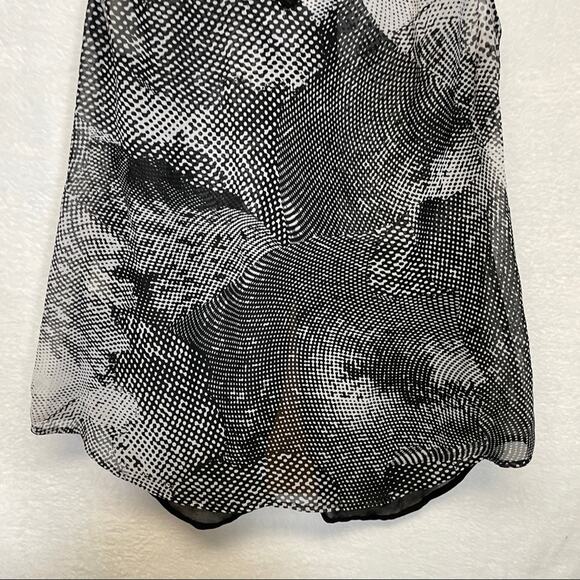 Daniel Rainn Gray & Black Abstract Print Lace Sleeveless Blouse Size S - Picture 3 of 9